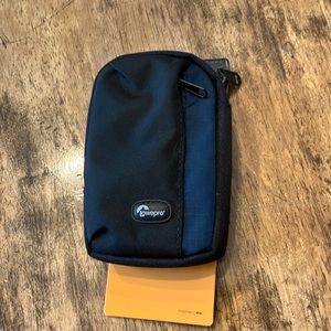 Small Phone/ camera case. NWOT.